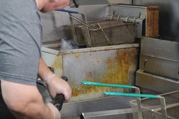 Dry_Steam_Cleaning
